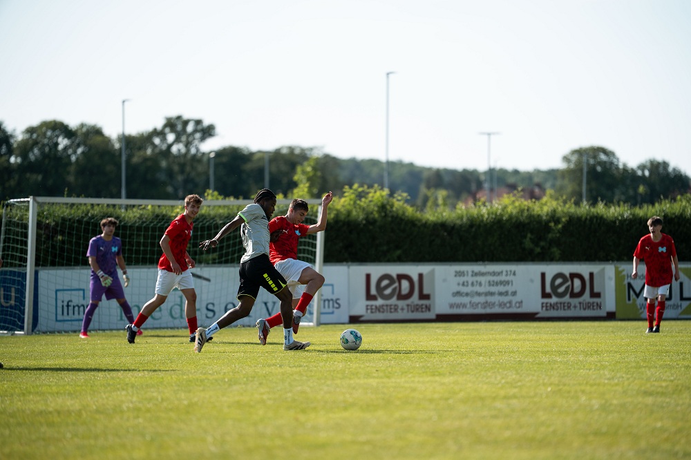 Im Einsatz: Team Fußball
